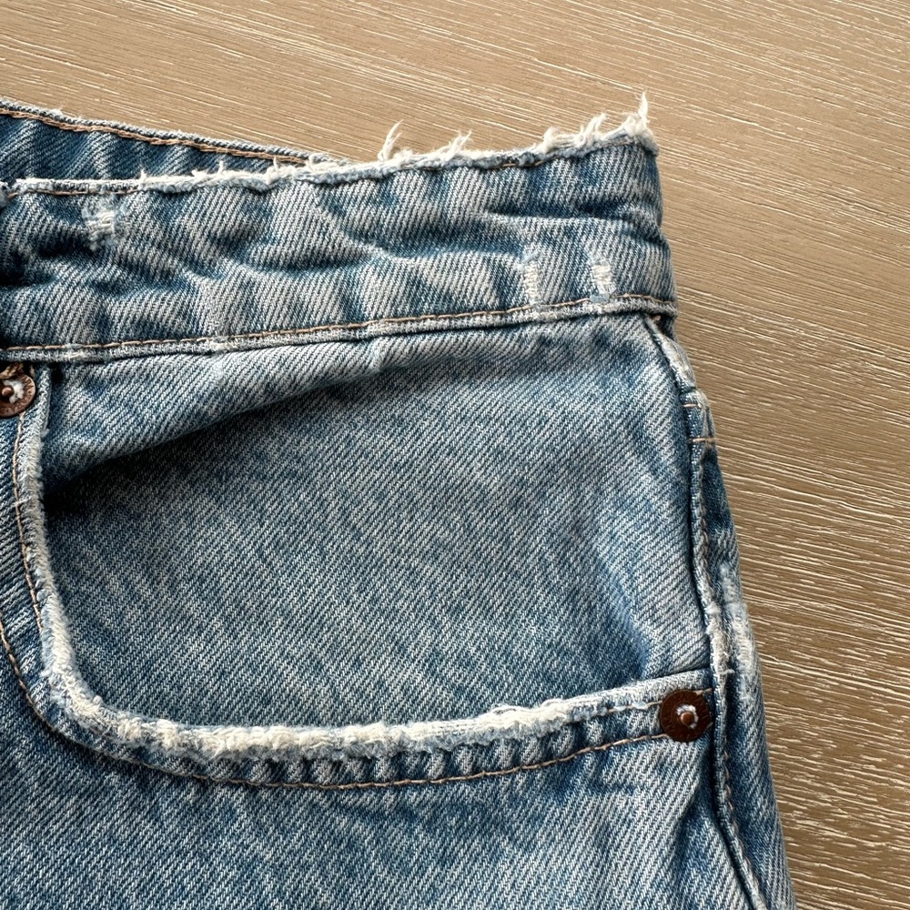 Zara Distressed Denim Blue Jeans Size 12 Baggy Fit - Picture 11 of 13